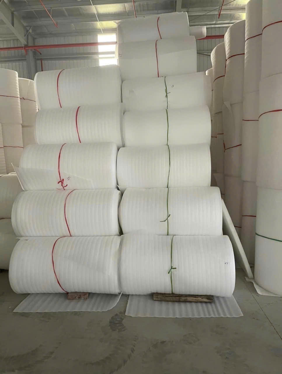 Tồn kho cuộn xốp nổ 20cm sẵn tại kho Bao Bì 247 Cổ Nhuế