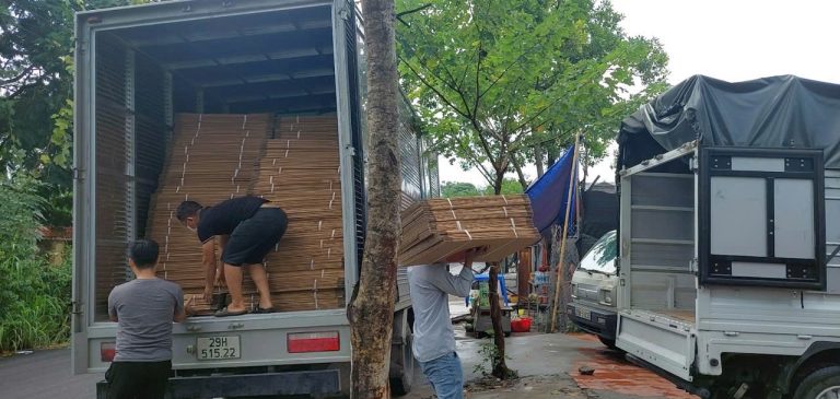 Xe chở hộp carton Bao Bì 247 giao khách mỗi ngày